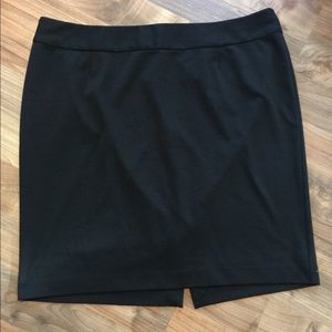EUC Lane Bryant Black Pencil Skirt - Size 22